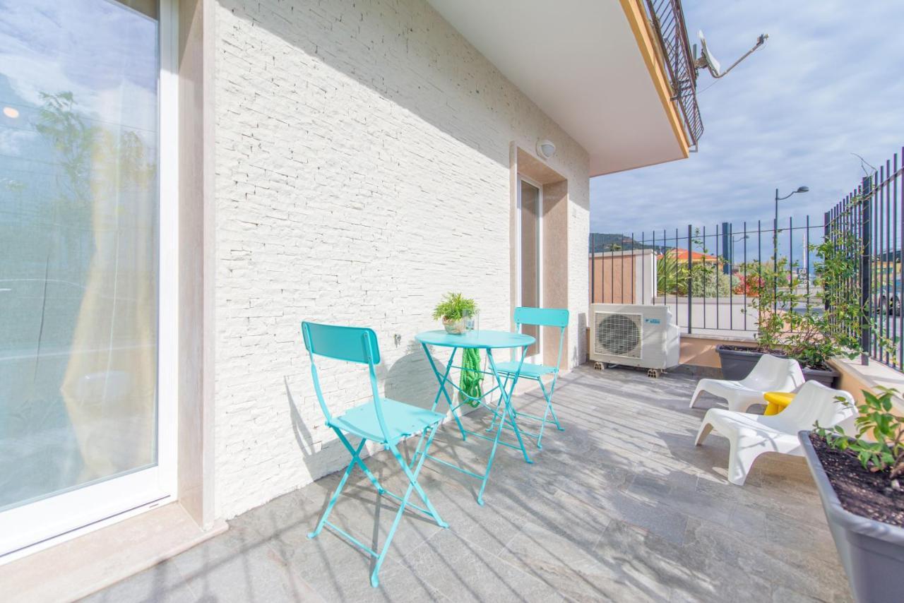 Babyaccommodation Family Comfort Ll Pietra Ligure Ngoại thất bức ảnh