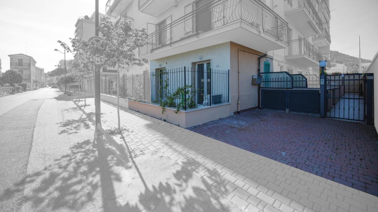 Babyaccommodation Family Comfort Ll Pietra Ligure Ngoại thất bức ảnh